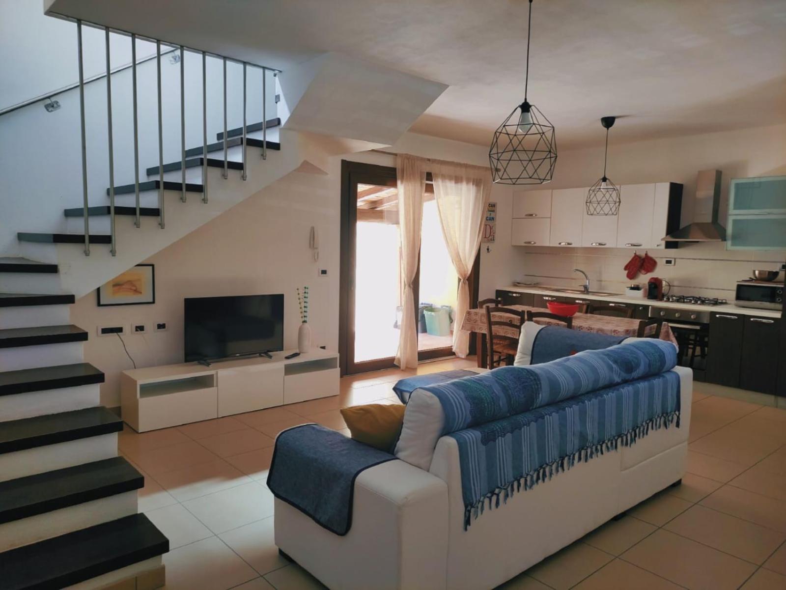 Casa Il Cortile Fiorito Apartment Tortoli Bagian luar foto